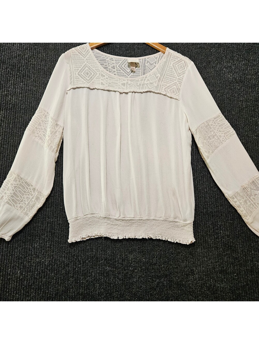 Knox Rose Women's White Long Sleeve Blouse with Embroidered Details XXL